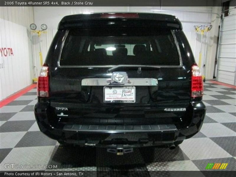 Black / Stone Gray 2006 Toyota 4Runner SR5 4x4