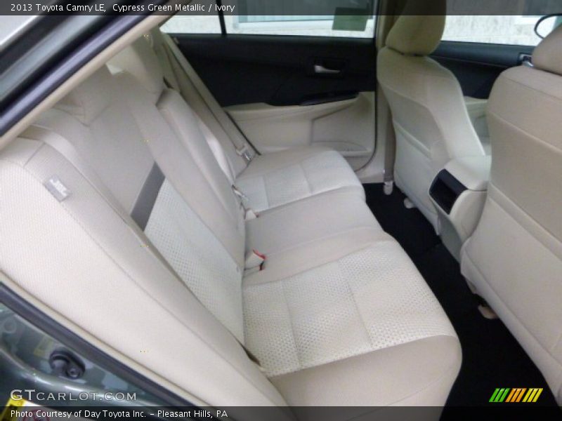 Cypress Green Metallic / Ivory 2013 Toyota Camry LE