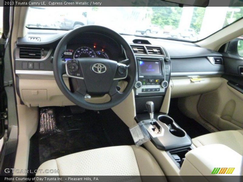 Cypress Green Metallic / Ivory 2013 Toyota Camry LE