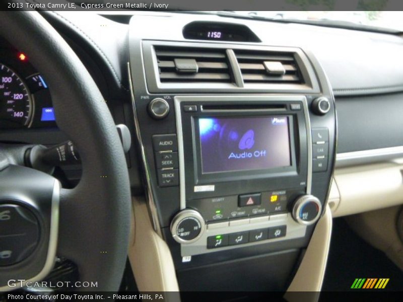 Cypress Green Metallic / Ivory 2013 Toyota Camry LE