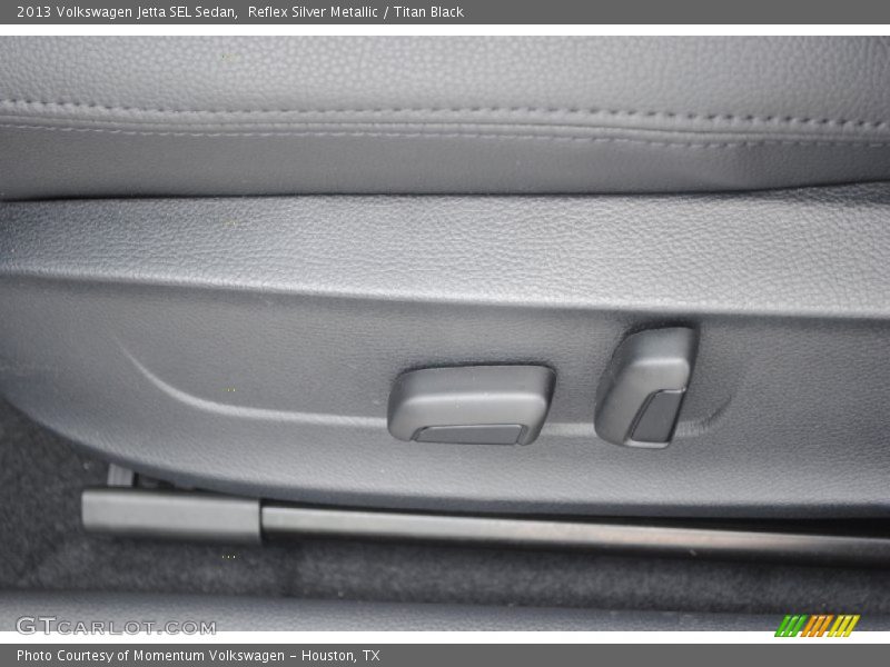 Reflex Silver Metallic / Titan Black 2013 Volkswagen Jetta SEL Sedan