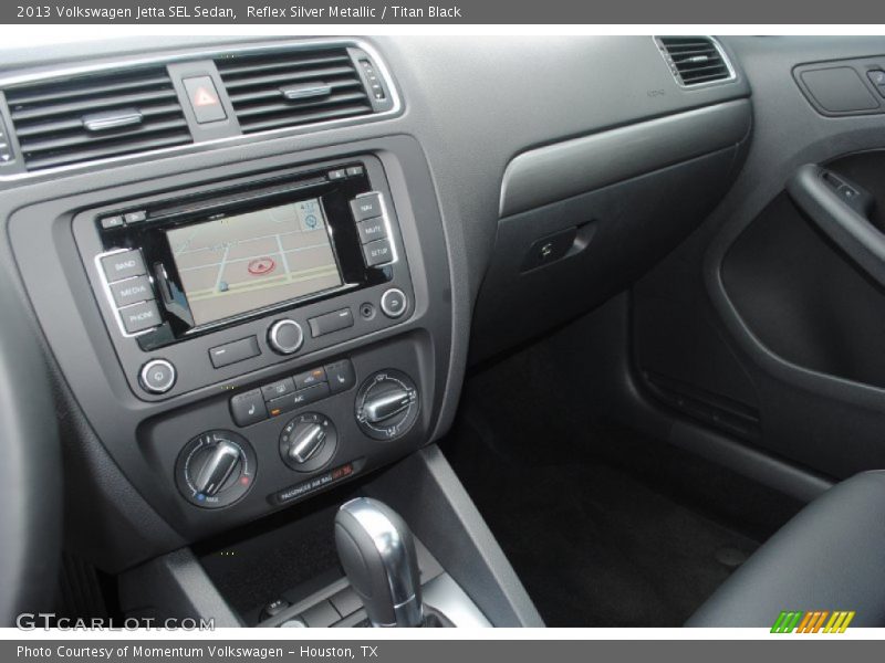 Reflex Silver Metallic / Titan Black 2013 Volkswagen Jetta SEL Sedan