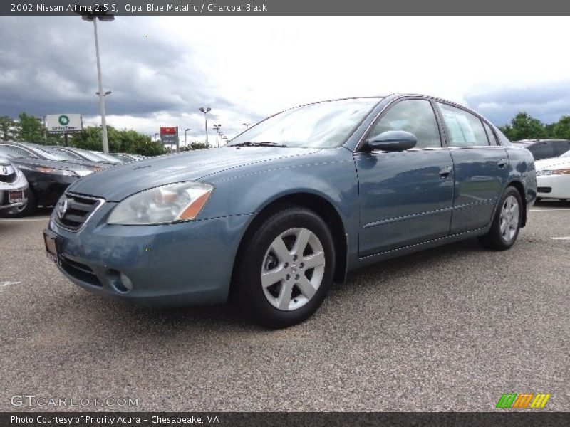 Opal Blue Metallic / Charcoal Black 2002 Nissan Altima 2.5 S