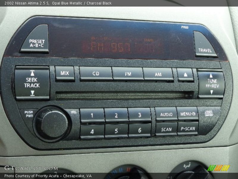 Opal Blue Metallic / Charcoal Black 2002 Nissan Altima 2.5 S