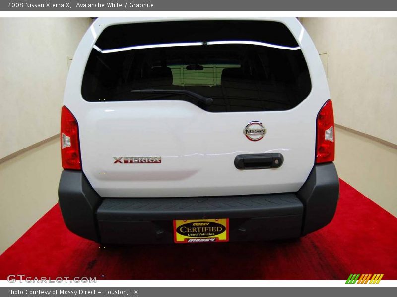 Avalanche White / Graphite 2008 Nissan Xterra X