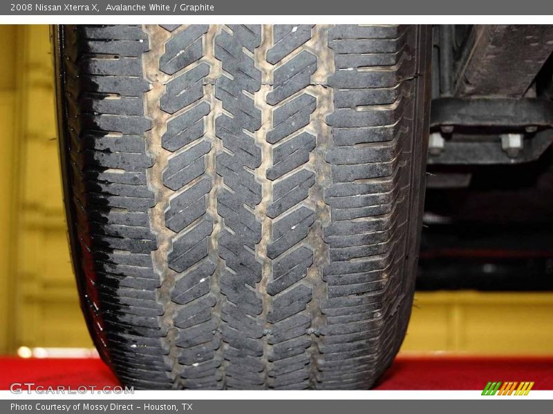 Avalanche White / Graphite 2008 Nissan Xterra X