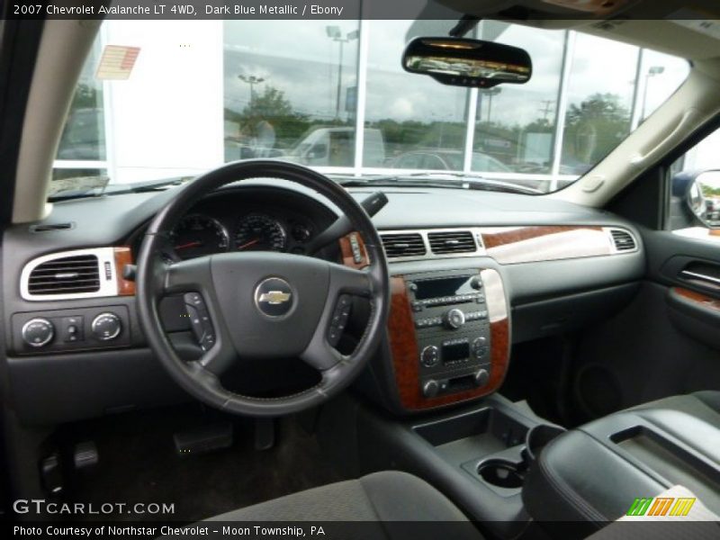 Dark Blue Metallic / Ebony 2007 Chevrolet Avalanche LT 4WD