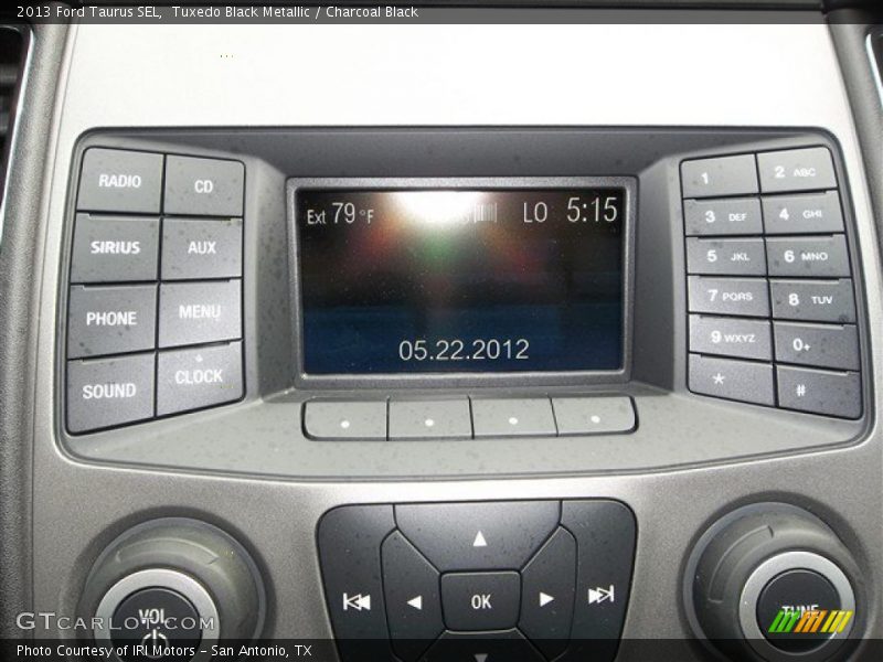 Tuxedo Black Metallic / Charcoal Black 2013 Ford Taurus SEL