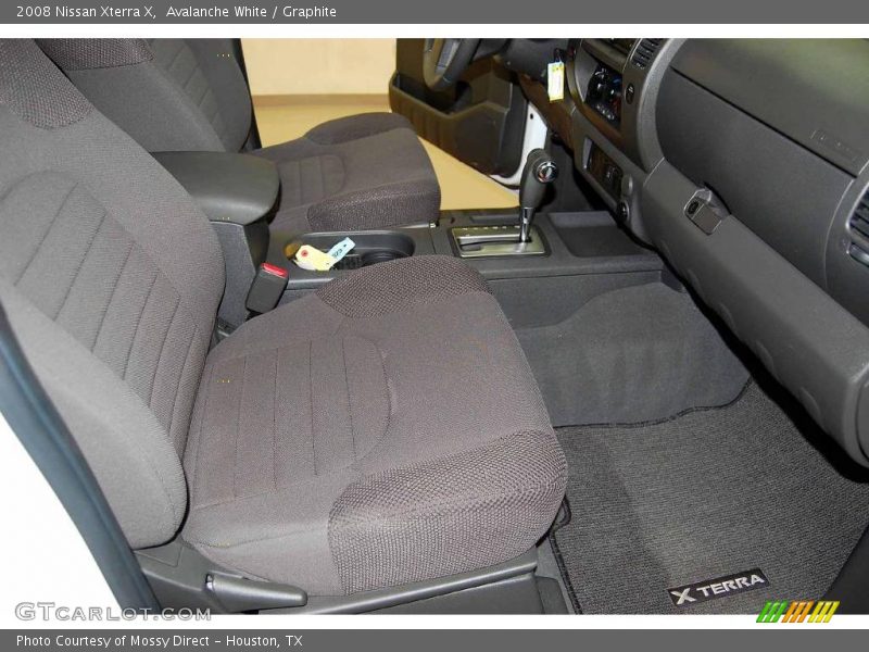 Avalanche White / Graphite 2008 Nissan Xterra X