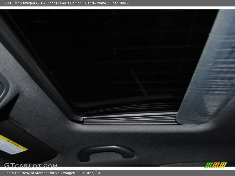 Candy White / Titan Black 2013 Volkswagen GTI 4 Door Driver's Edition