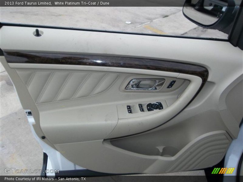 White Platinum Tri-Coat / Dune 2013 Ford Taurus Limited