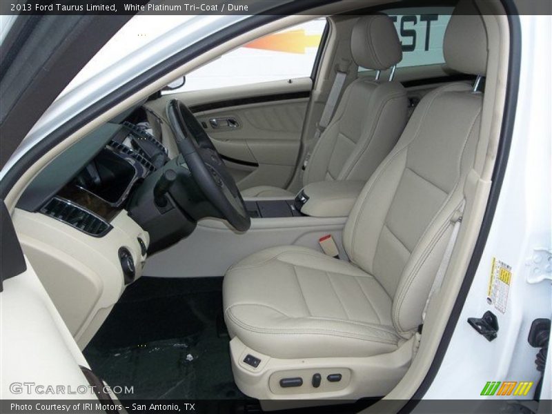 White Platinum Tri-Coat / Dune 2013 Ford Taurus Limited