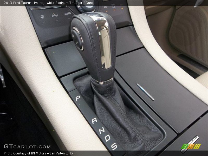 White Platinum Tri-Coat / Dune 2013 Ford Taurus Limited