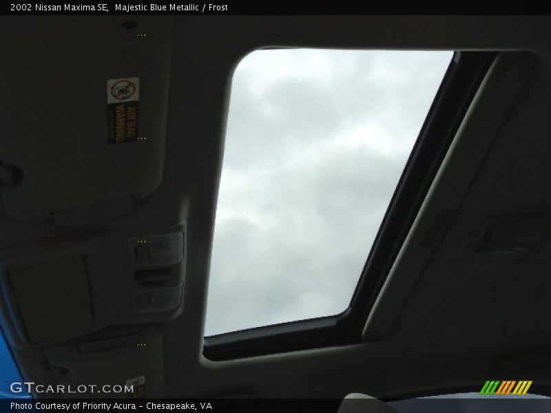 Majestic Blue Metallic / Frost 2002 Nissan Maxima SE