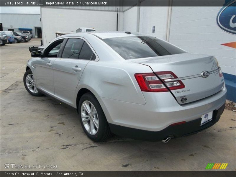 Ingot Silver Metallic / Charcoal Black 2013 Ford Taurus SEL