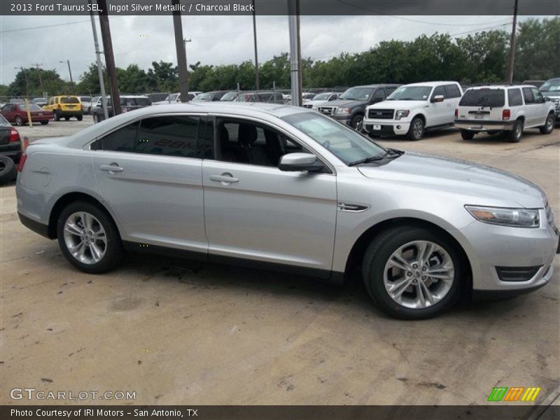 Ingot Silver Metallic / Charcoal Black 2013 Ford Taurus SEL