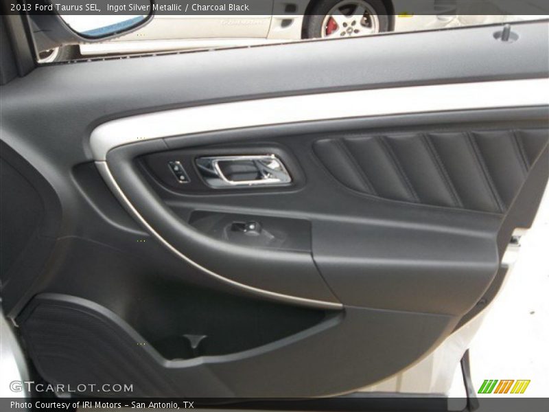 Ingot Silver Metallic / Charcoal Black 2013 Ford Taurus SEL