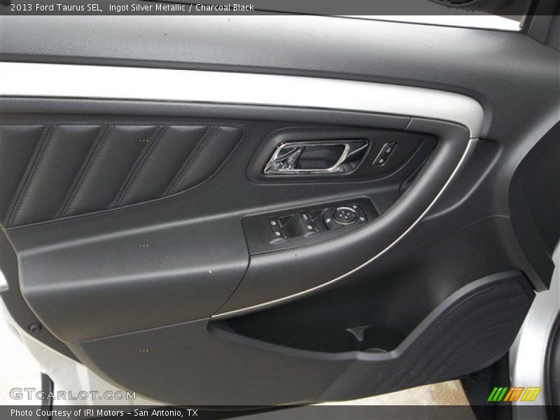 Ingot Silver Metallic / Charcoal Black 2013 Ford Taurus SEL