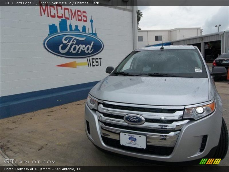 Ingot Silver Metallic / Charcoal Black 2013 Ford Edge SE