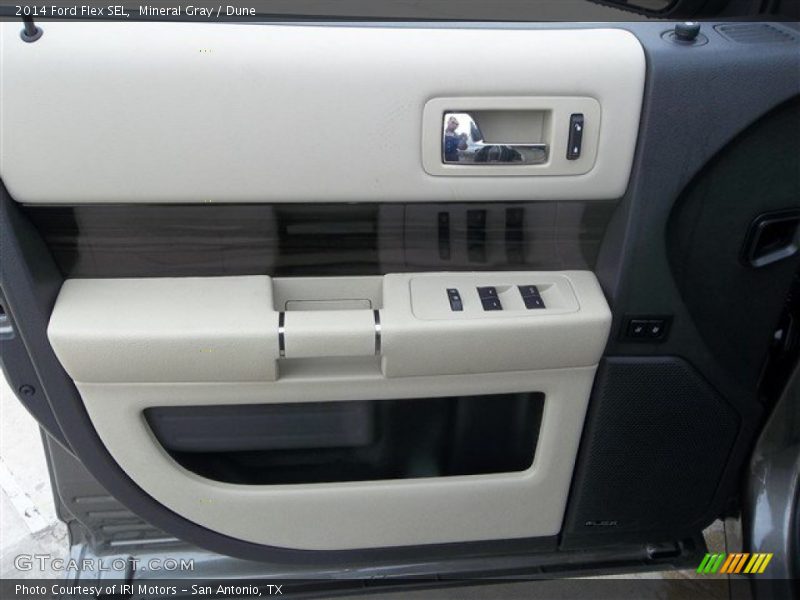 Door Panel of 2014 Flex SEL