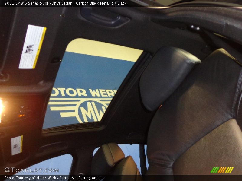 Carbon Black Metallic / Black 2011 BMW 5 Series 550i xDrive Sedan