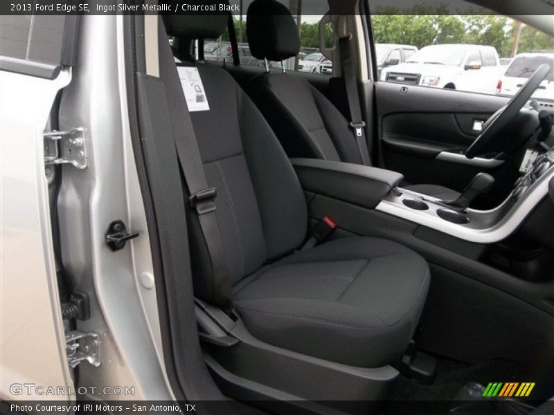Ingot Silver Metallic / Charcoal Black 2013 Ford Edge SE