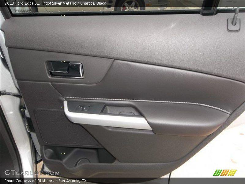Ingot Silver Metallic / Charcoal Black 2013 Ford Edge SE