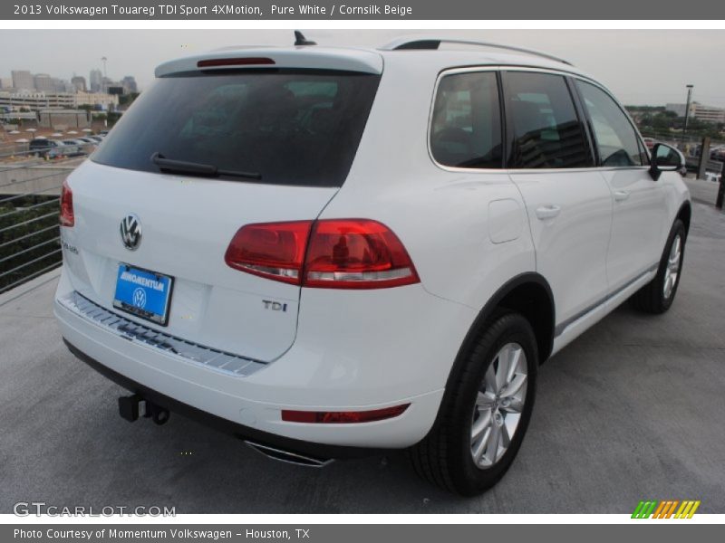 Pure White / Cornsilk Beige 2013 Volkswagen Touareg TDI Sport 4XMotion