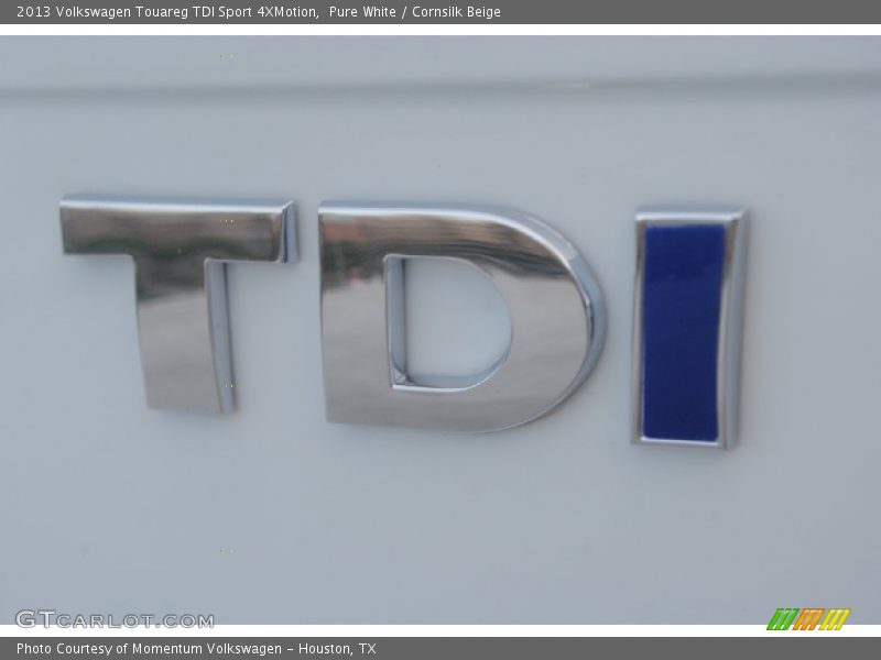 Pure White / Cornsilk Beige 2013 Volkswagen Touareg TDI Sport 4XMotion