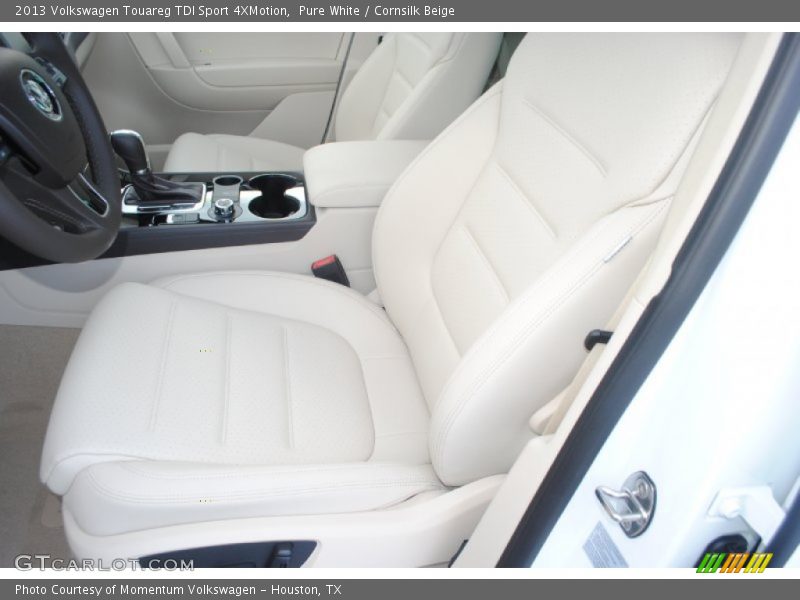 Pure White / Cornsilk Beige 2013 Volkswagen Touareg TDI Sport 4XMotion