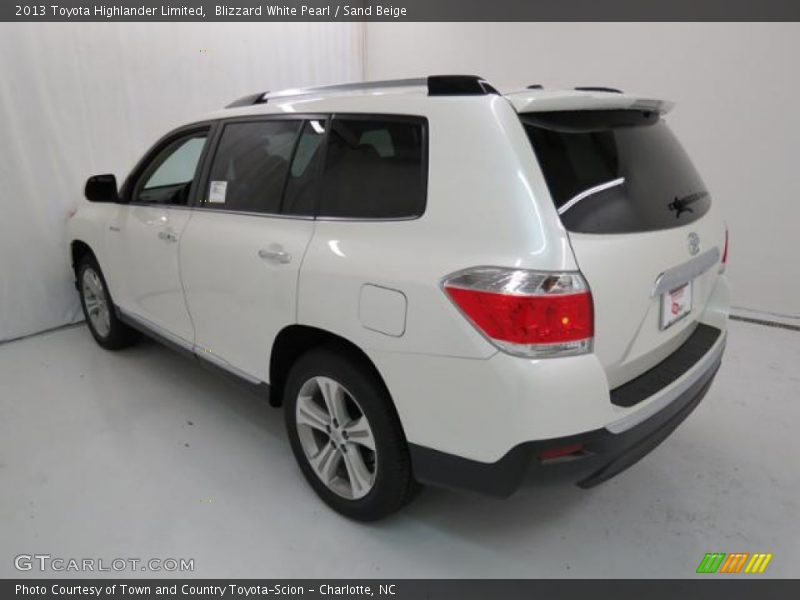 Blizzard White Pearl / Sand Beige 2013 Toyota Highlander Limited