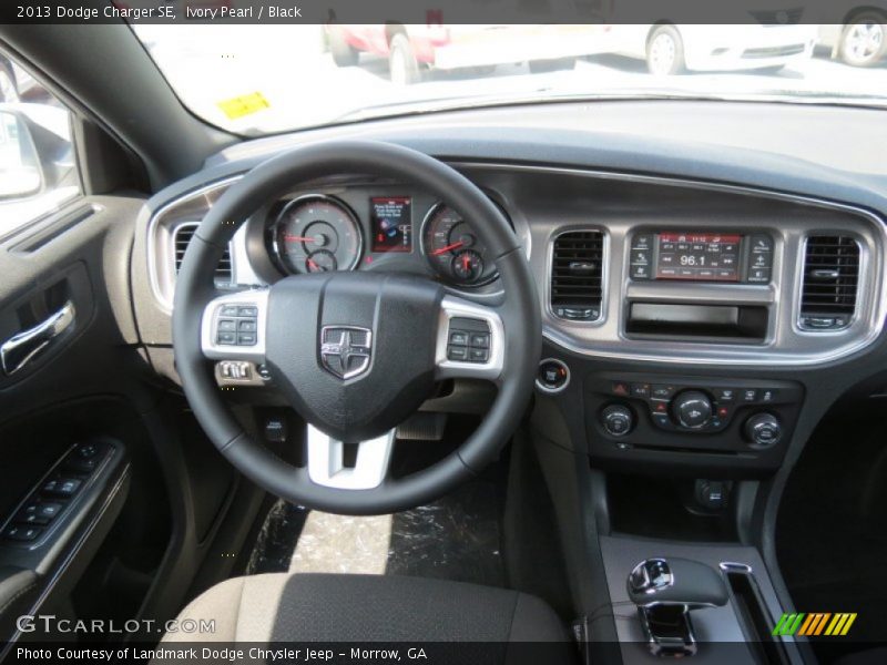 Ivory Pearl / Black 2013 Dodge Charger SE