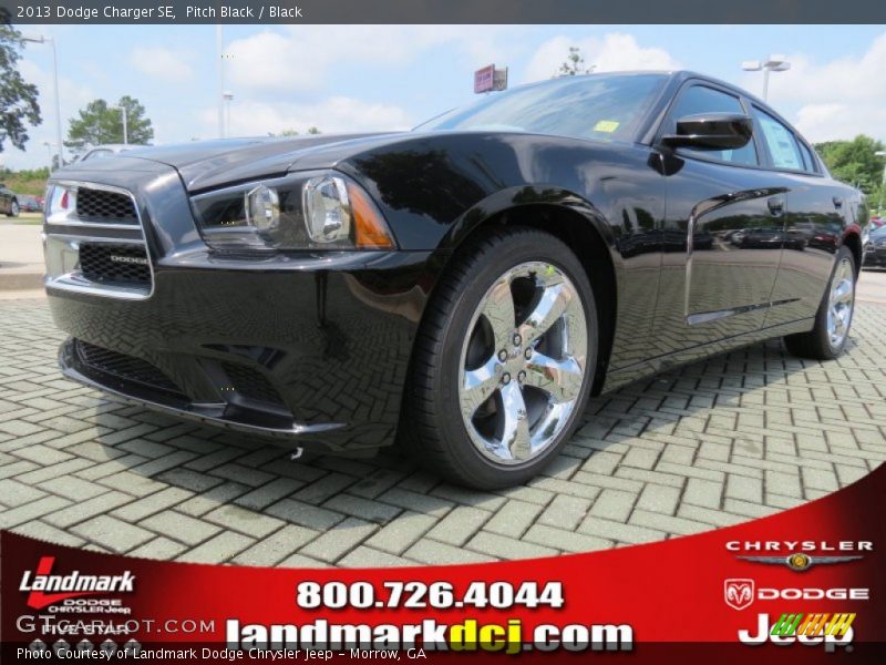 Pitch Black / Black 2013 Dodge Charger SE