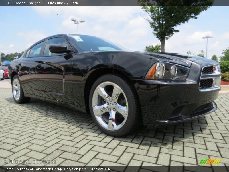 Pitch Black / Black 2013 Dodge Charger SE