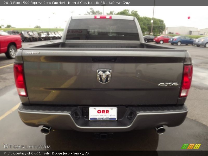 Mineral Gray Metallic / Black/Diesel Gray 2013 Ram 1500 Express Crew Cab 4x4