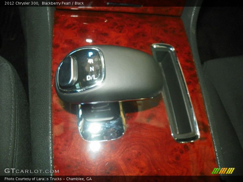 Blackberry Pearl / Black 2012 Chrysler 300