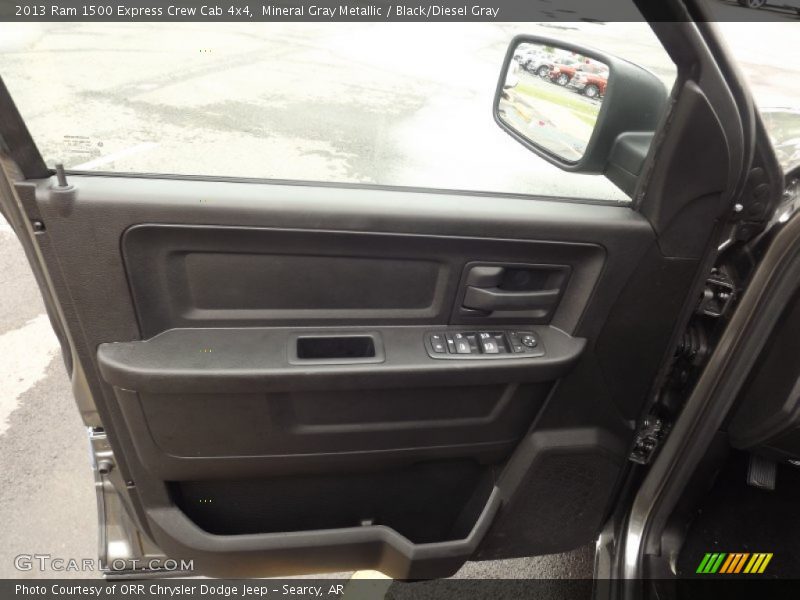Mineral Gray Metallic / Black/Diesel Gray 2013 Ram 1500 Express Crew Cab 4x4