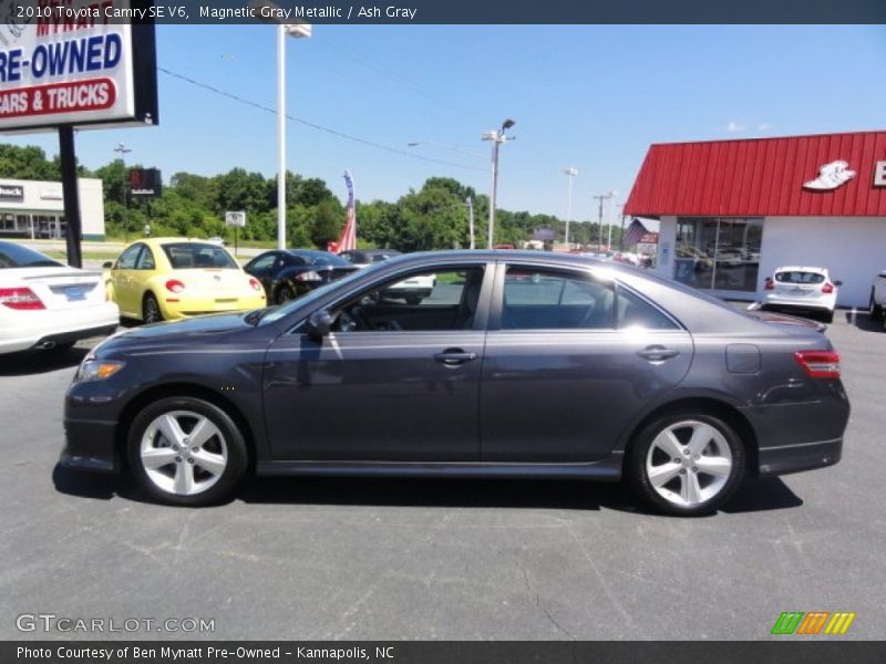Magnetic Gray Metallic / Ash Gray 2010 Toyota Camry SE V6