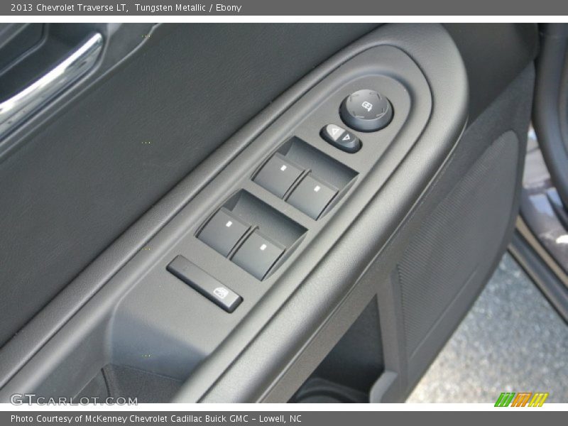 Tungsten Metallic / Ebony 2013 Chevrolet Traverse LT