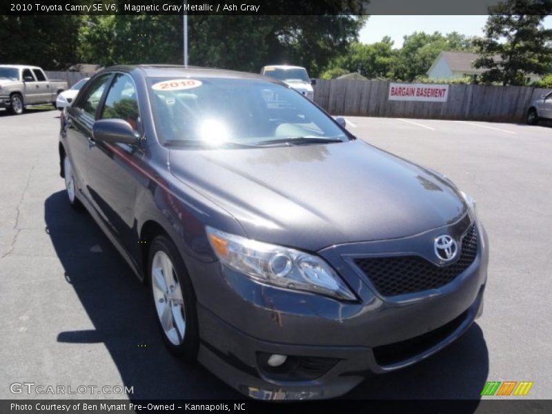 Magnetic Gray Metallic / Ash Gray 2010 Toyota Camry SE V6