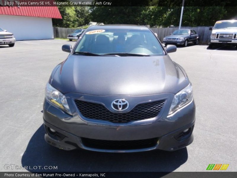 Magnetic Gray Metallic / Ash Gray 2010 Toyota Camry SE V6
