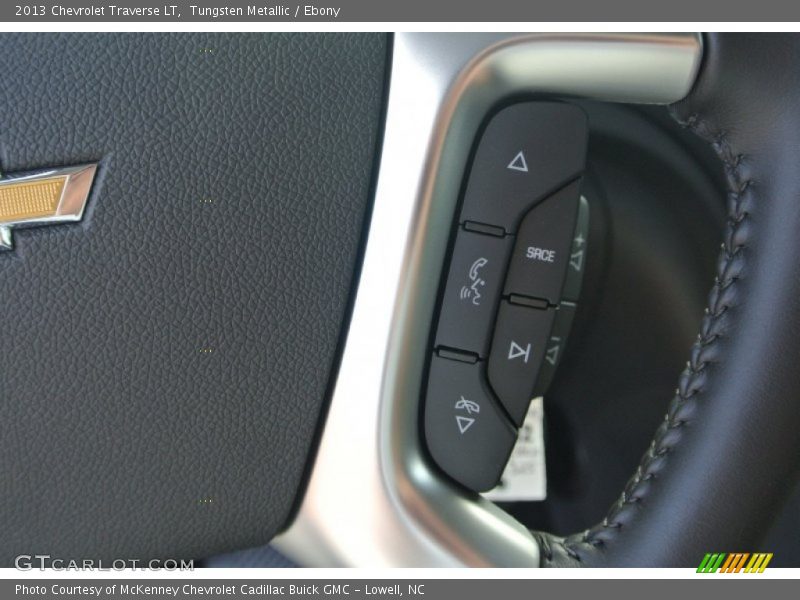 Tungsten Metallic / Ebony 2013 Chevrolet Traverse LT
