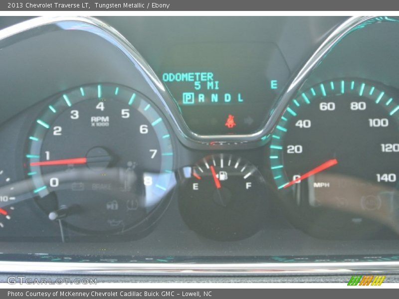 Tungsten Metallic / Ebony 2013 Chevrolet Traverse LT