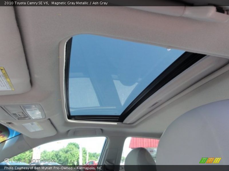 Magnetic Gray Metallic / Ash Gray 2010 Toyota Camry SE V6