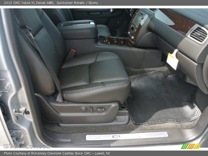 Quicksilver Metallic / Ebony 2013 GMC Yukon XL Denali AWD
