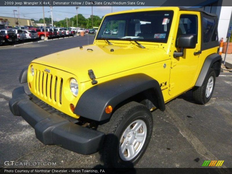 Front 3/4 View of 2009 Wrangler X 4x4