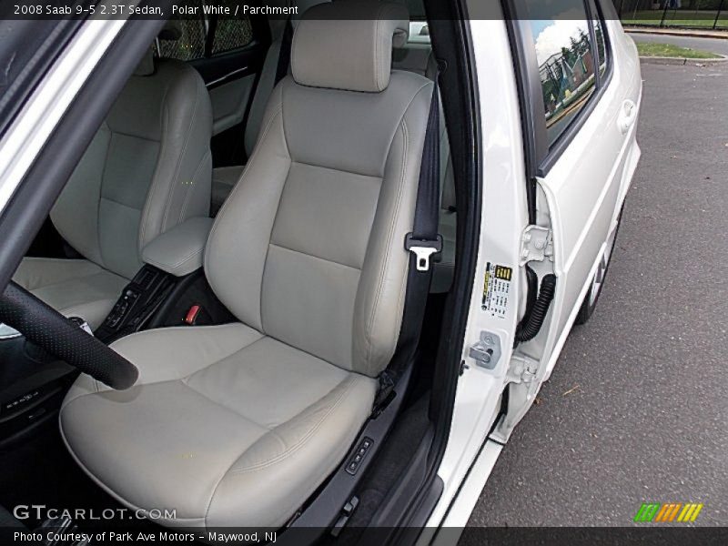 Polar White / Parchment 2008 Saab 9-5 2.3T Sedan