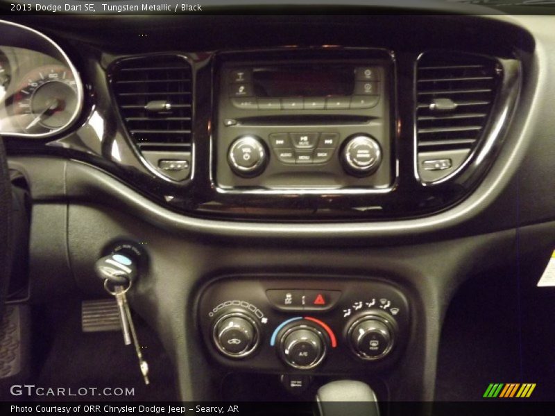 Tungsten Metallic / Black 2013 Dodge Dart SE
