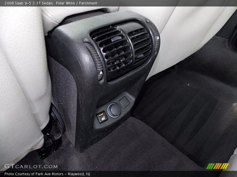 Polar White / Parchment 2008 Saab 9-5 2.3T Sedan