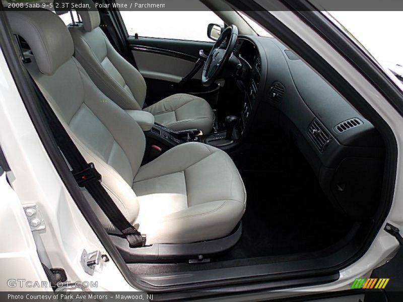 Polar White / Parchment 2008 Saab 9-5 2.3T Sedan